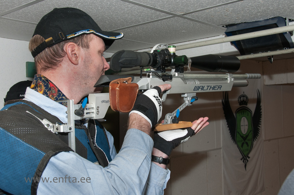 0156   096 Aron Jalakas, Walther LG 400 FT, Nikko Stirling Diamond 10 50x60